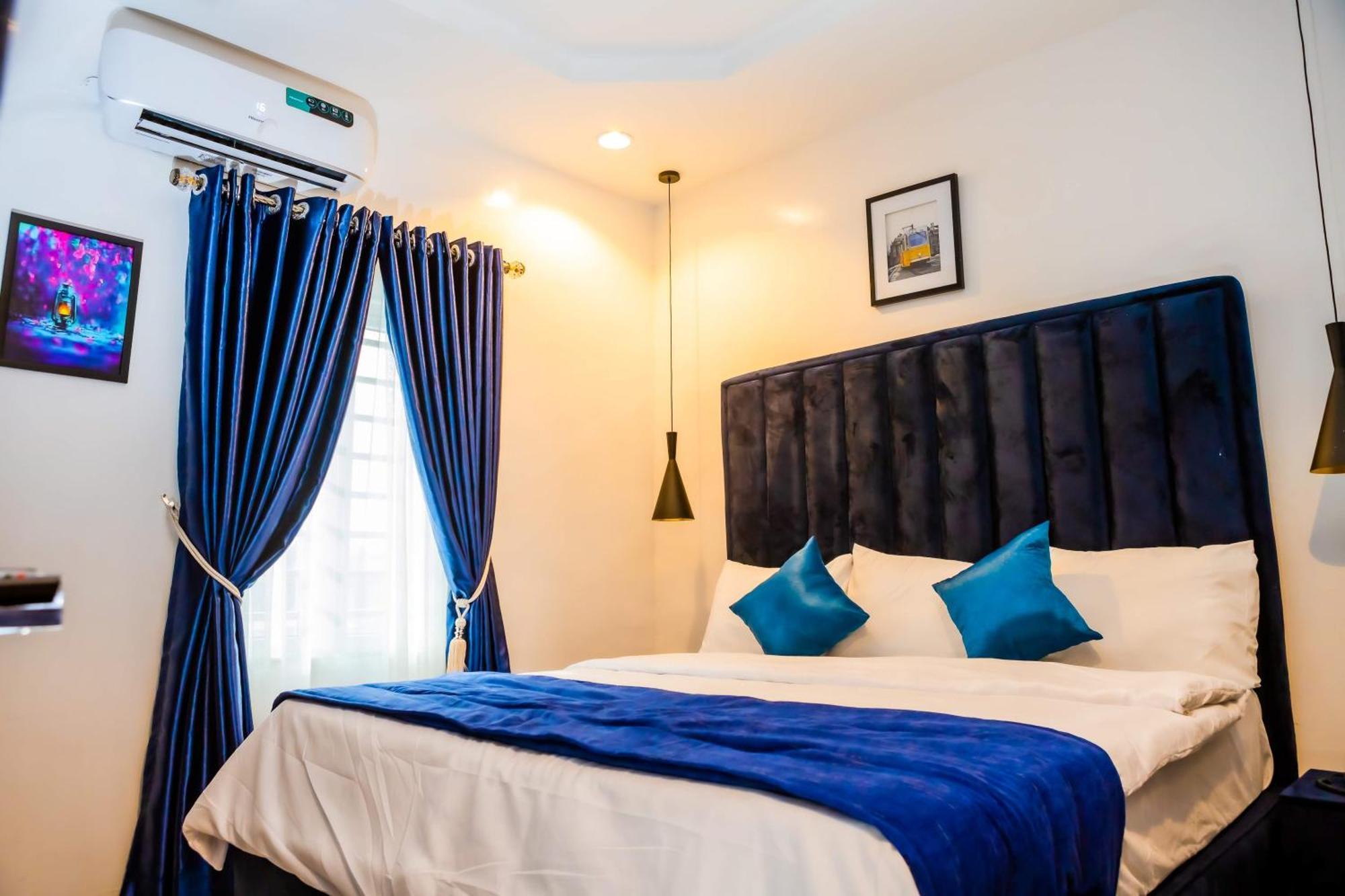 El Elyon Hotel And Suites Lagos Exteriör bild